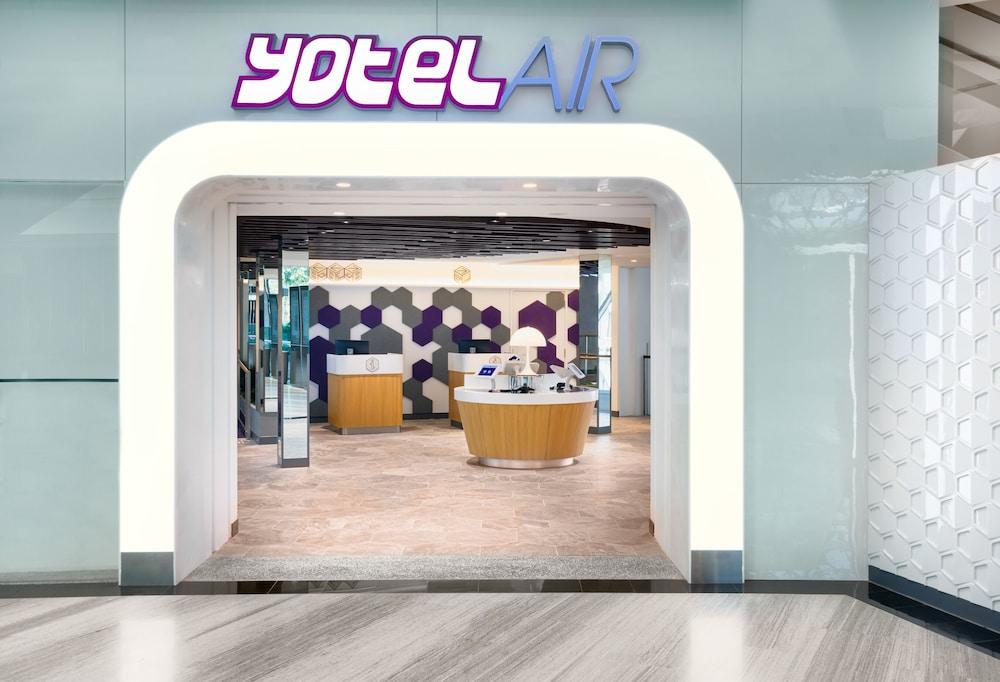 Yotelair Changi Airport Landside Singapura
